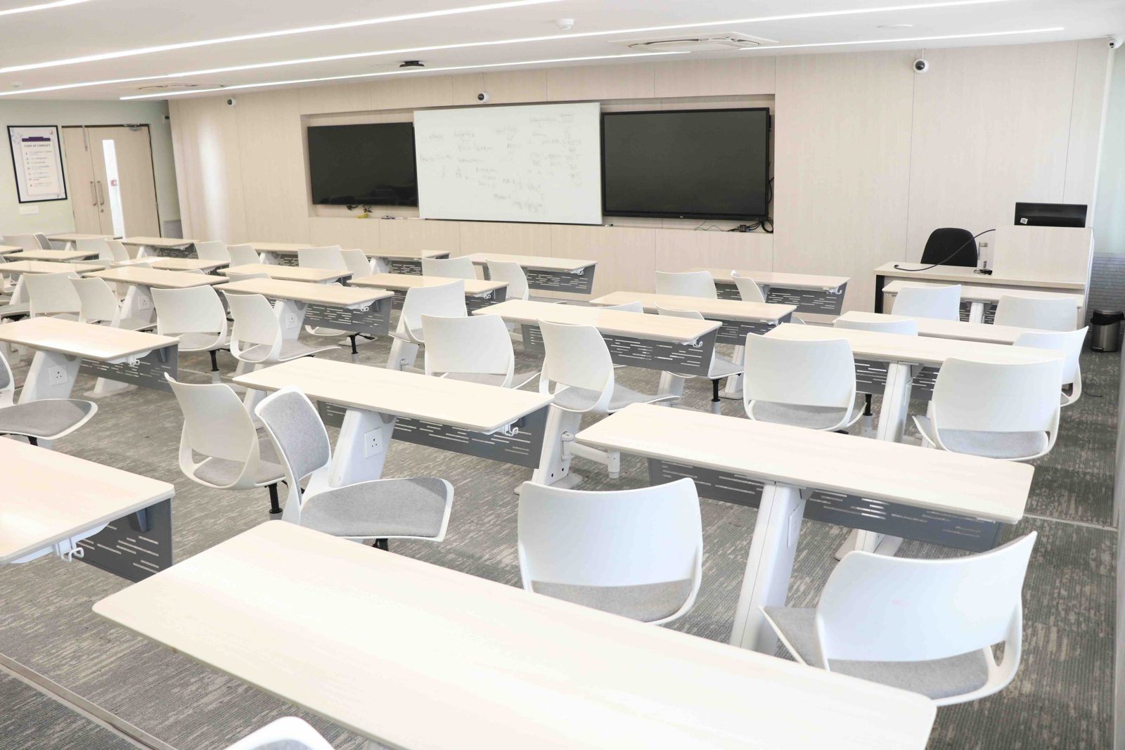 Allocated Classrooms at Jaipuria Lucknow — photo 1